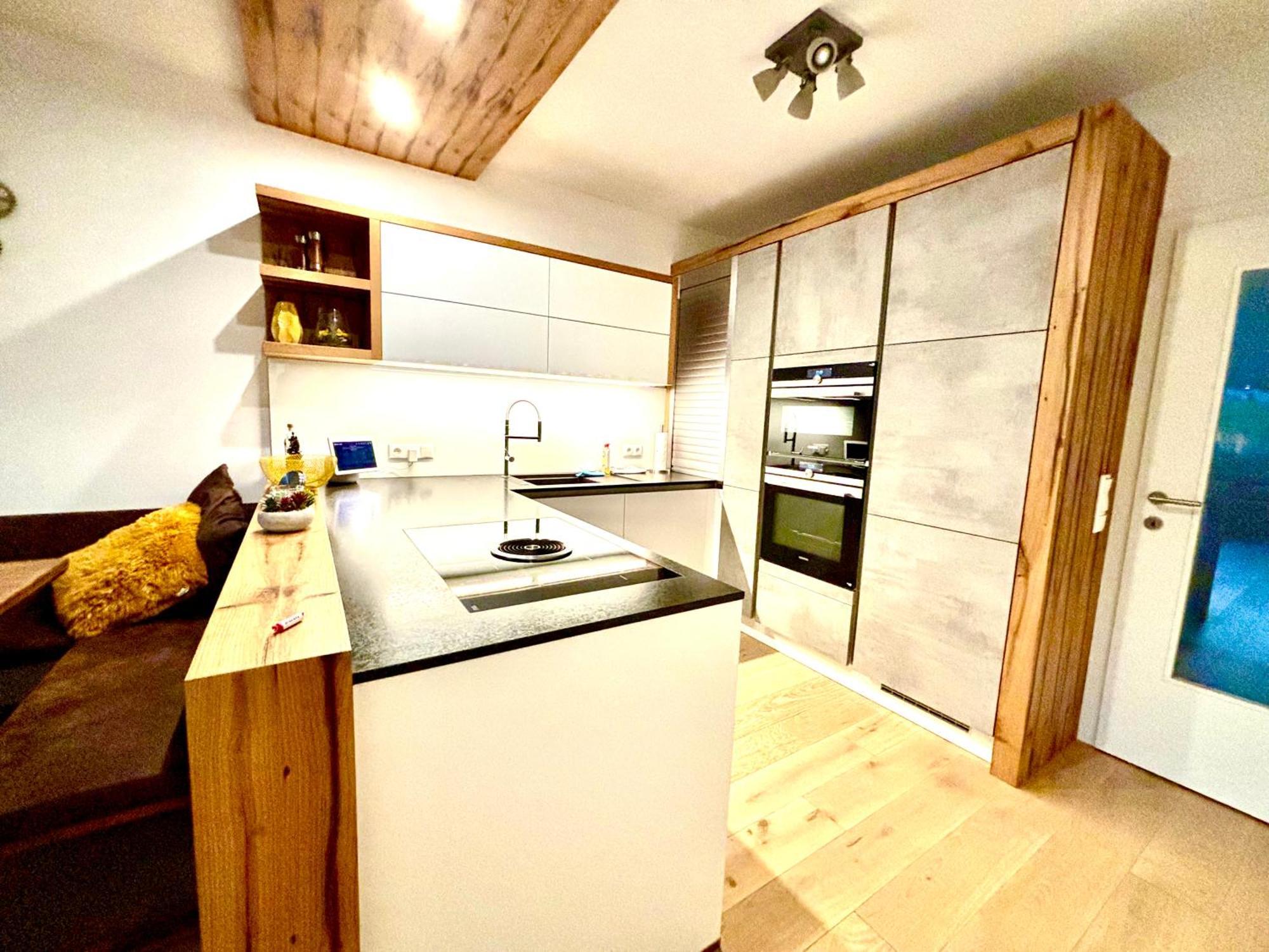 Apartment Luxus Mit Eigenem Garten *