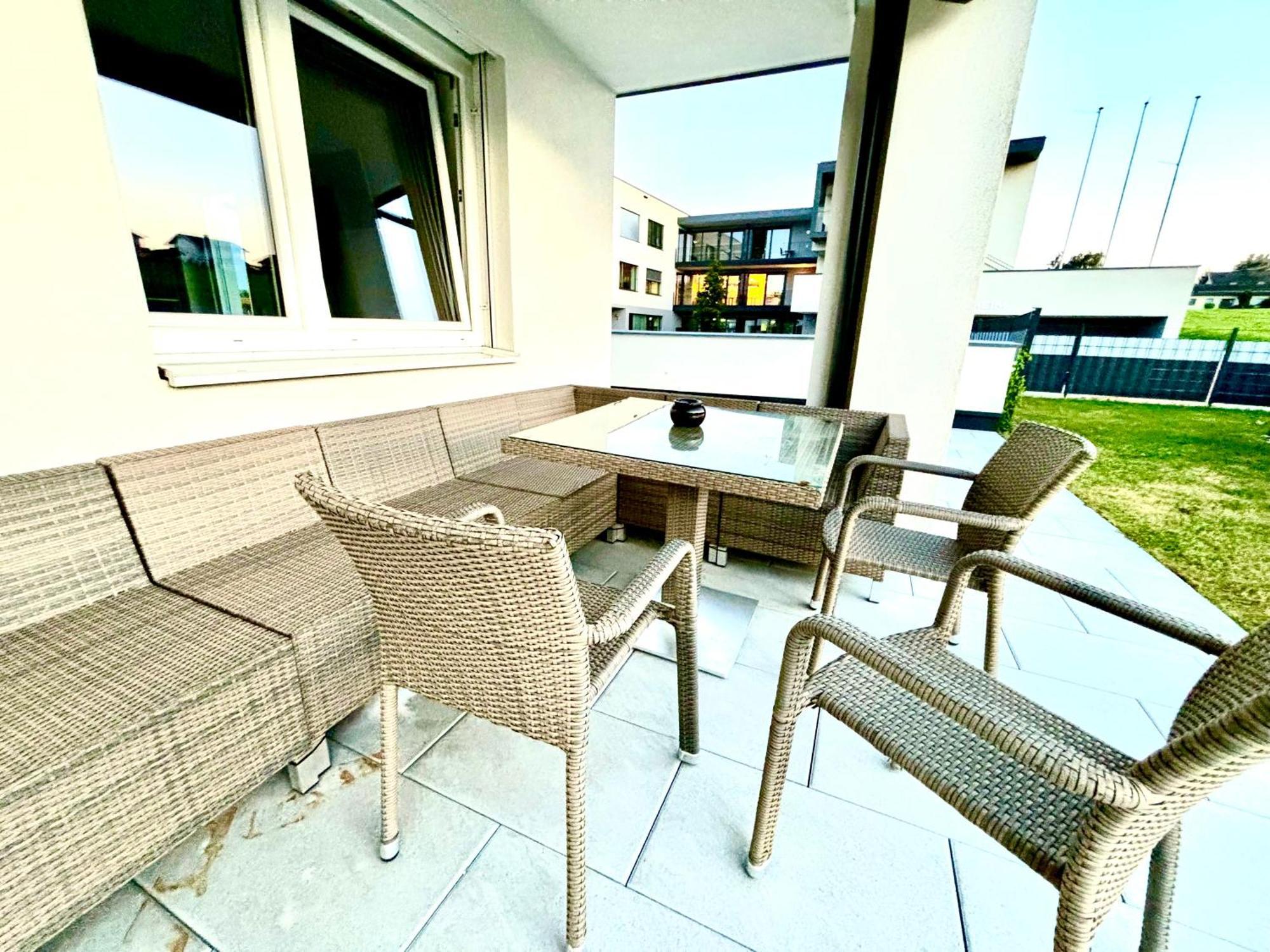 Luxus Mit Eigenem Garten Apartment